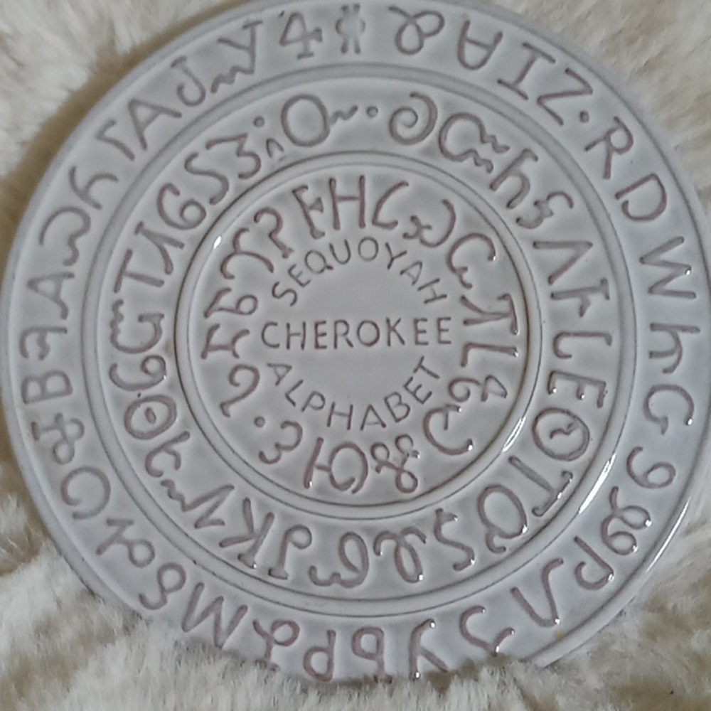 Beautiful Frankoma Pottery Trivet Cherokee  Syllabary honors Sequoyah